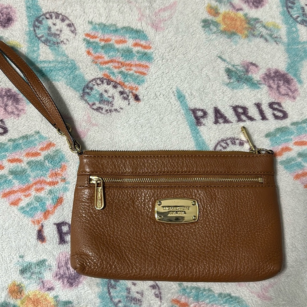 Michael kors hand bag